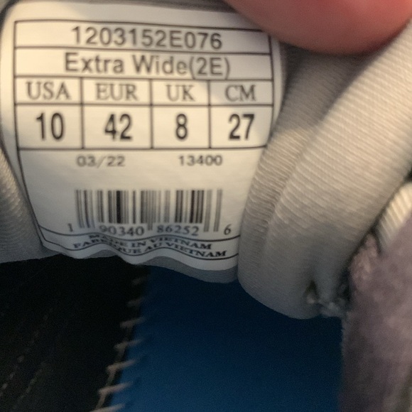 Brooks Ariel 20 Running Athletic Shoe Sneaker
Women's 10 Extra Wide - Picture 3 of 6